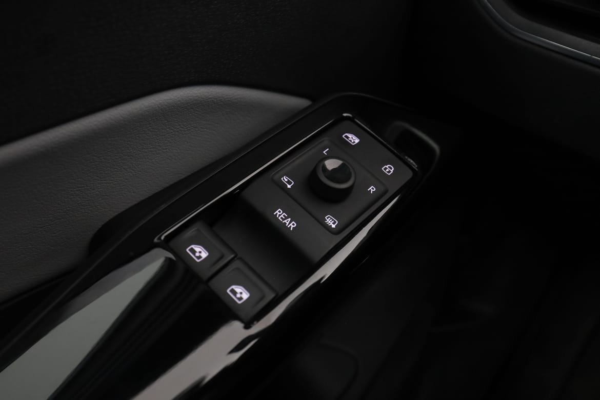 Vehicle Image 35