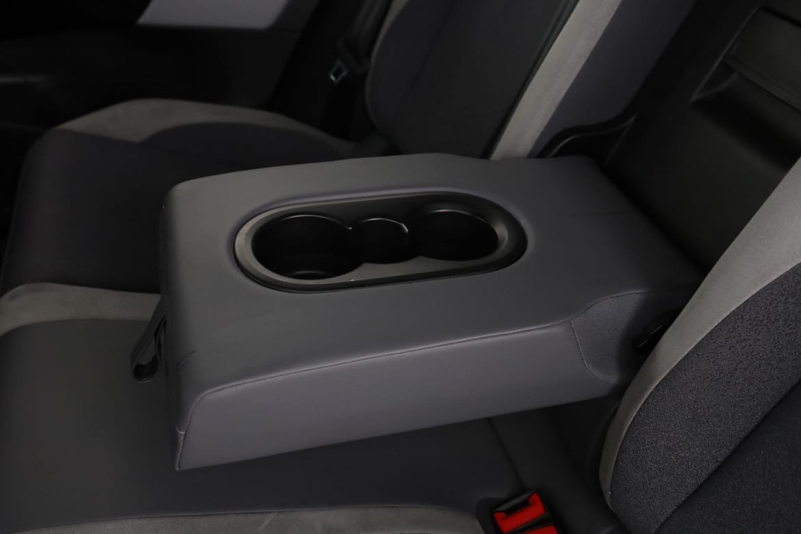 Vehicle Image 36