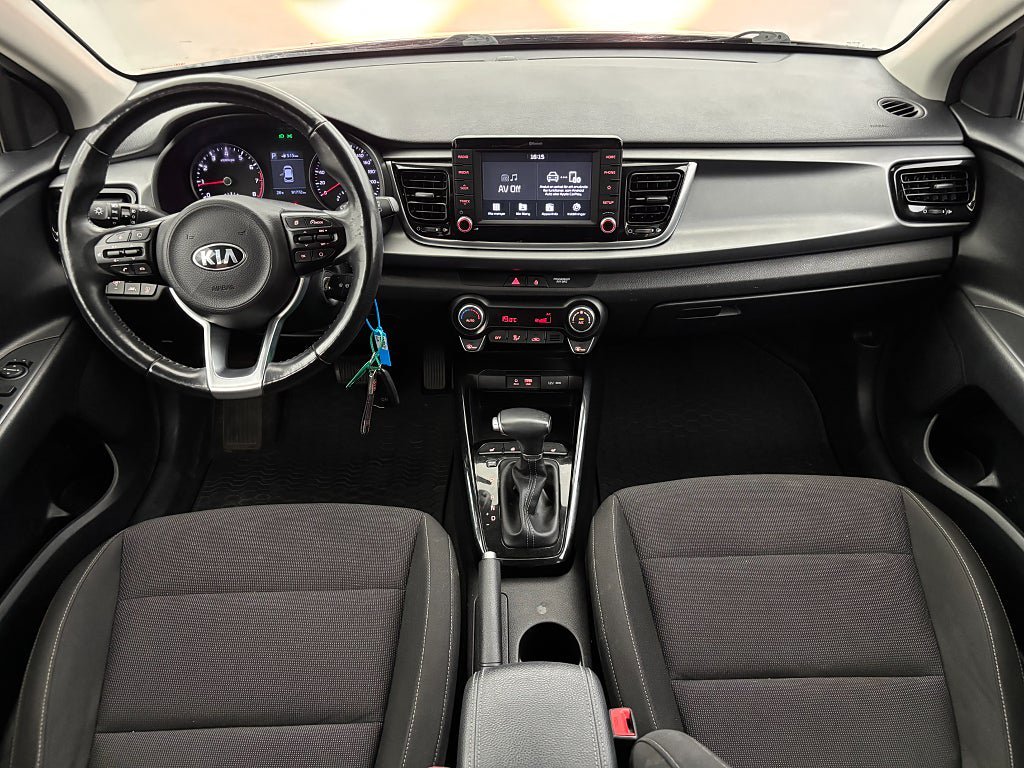 Vehicle Image 17