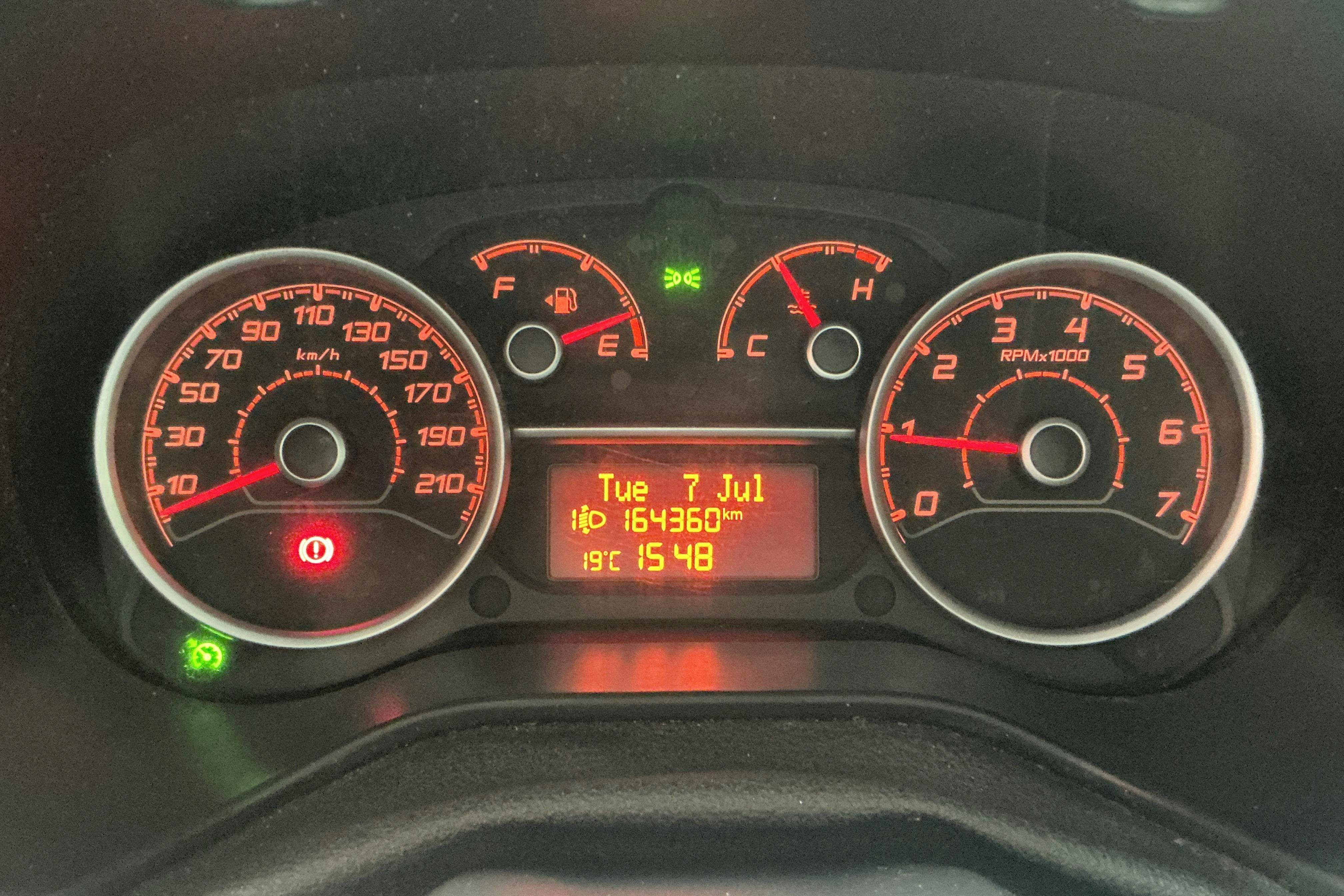 Vehicle Image 9