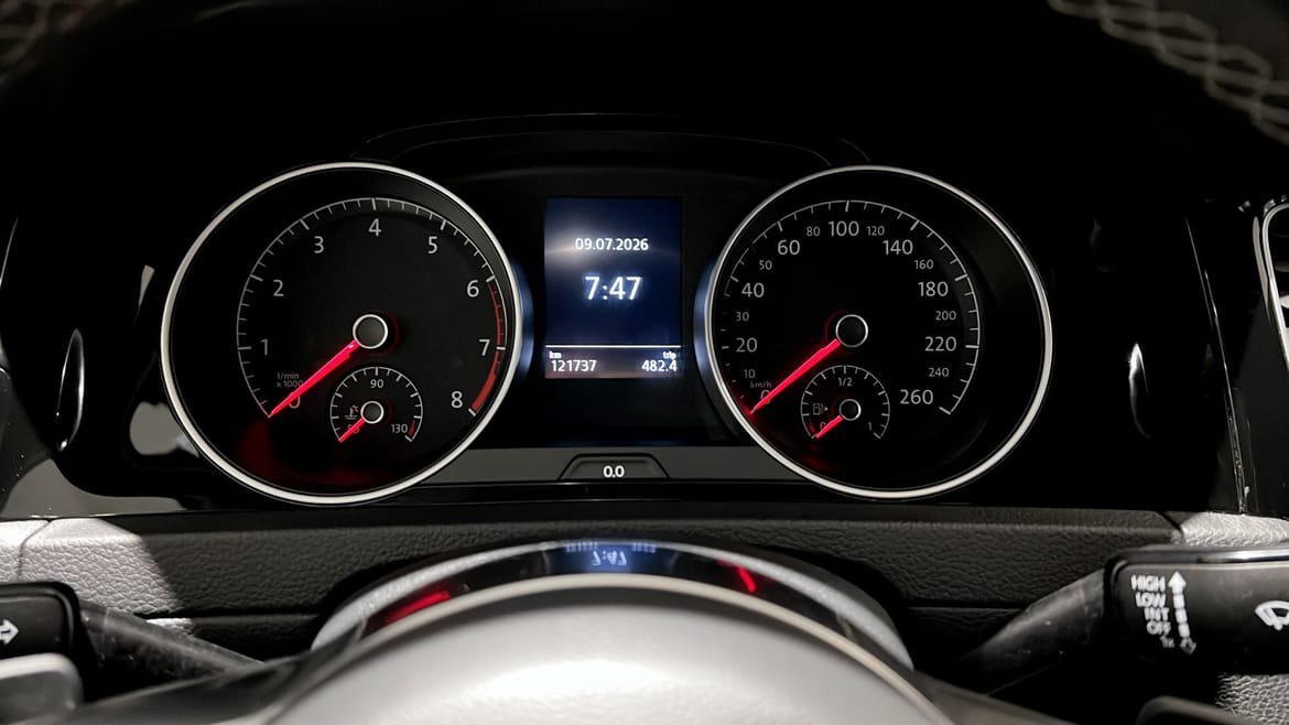 Vehicle Image 18