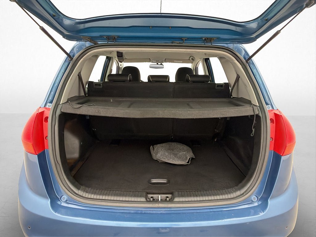 Vehicle Image 22