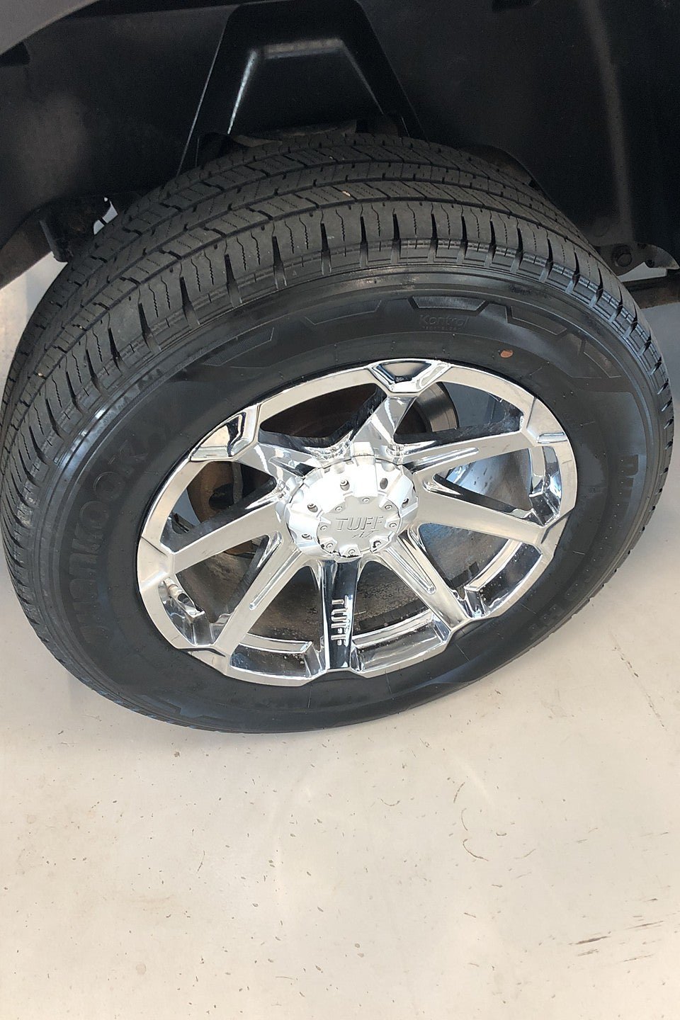Vehicle Image 13