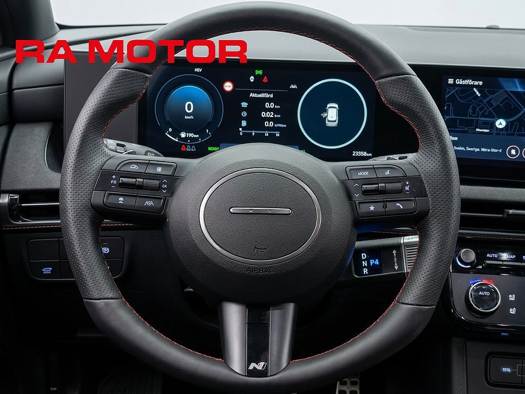 Vehicle Image 15