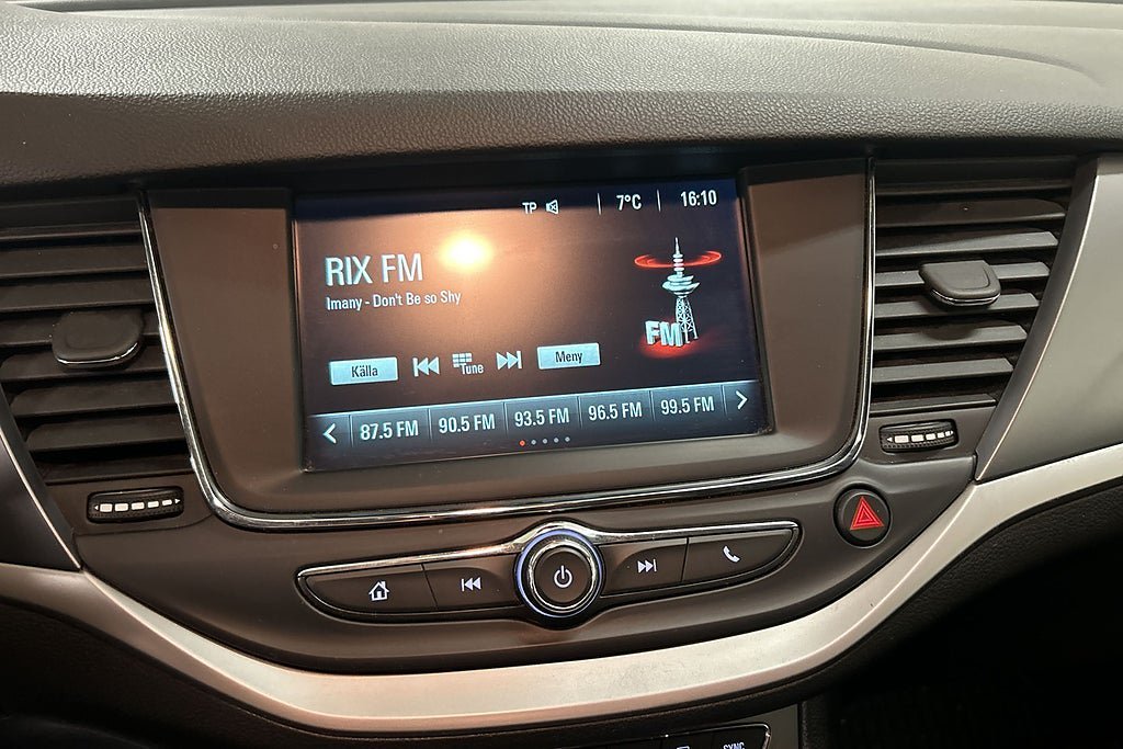 Vehicle Image 16