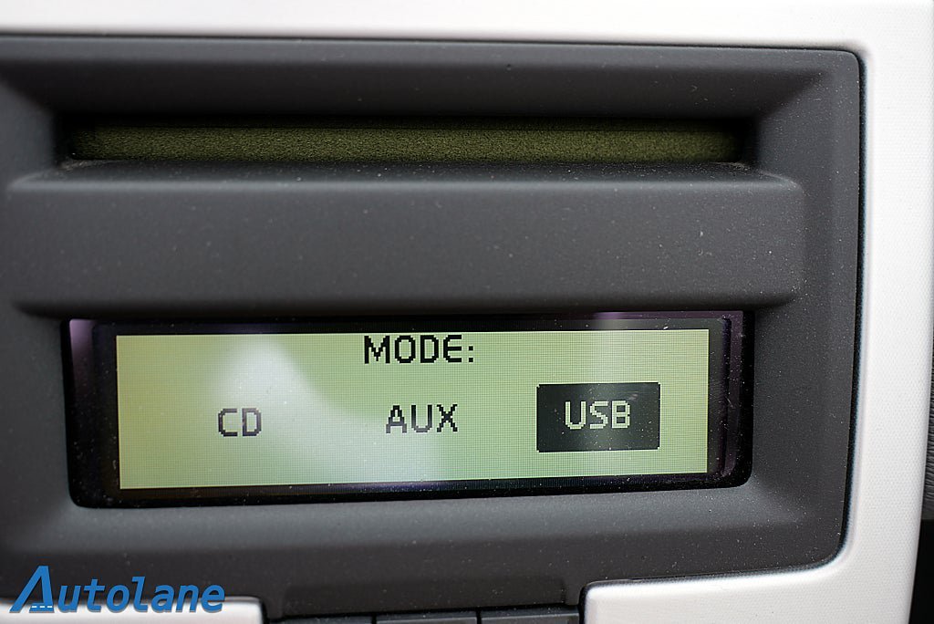 Vehicle Image 25