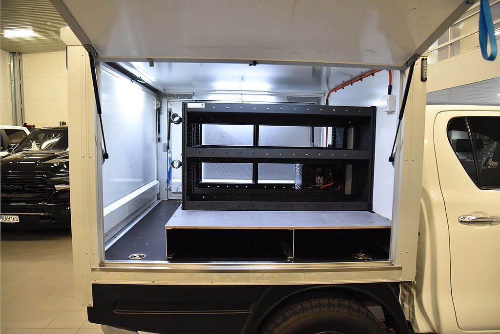 Vehicle Image 19