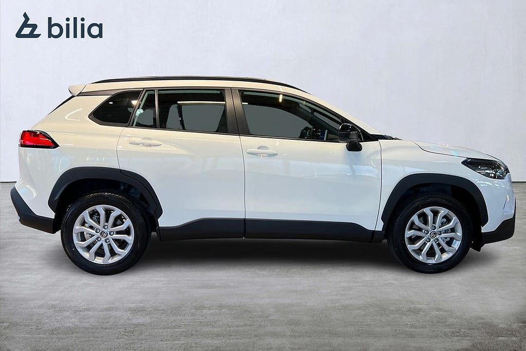 Vehicle Image 16