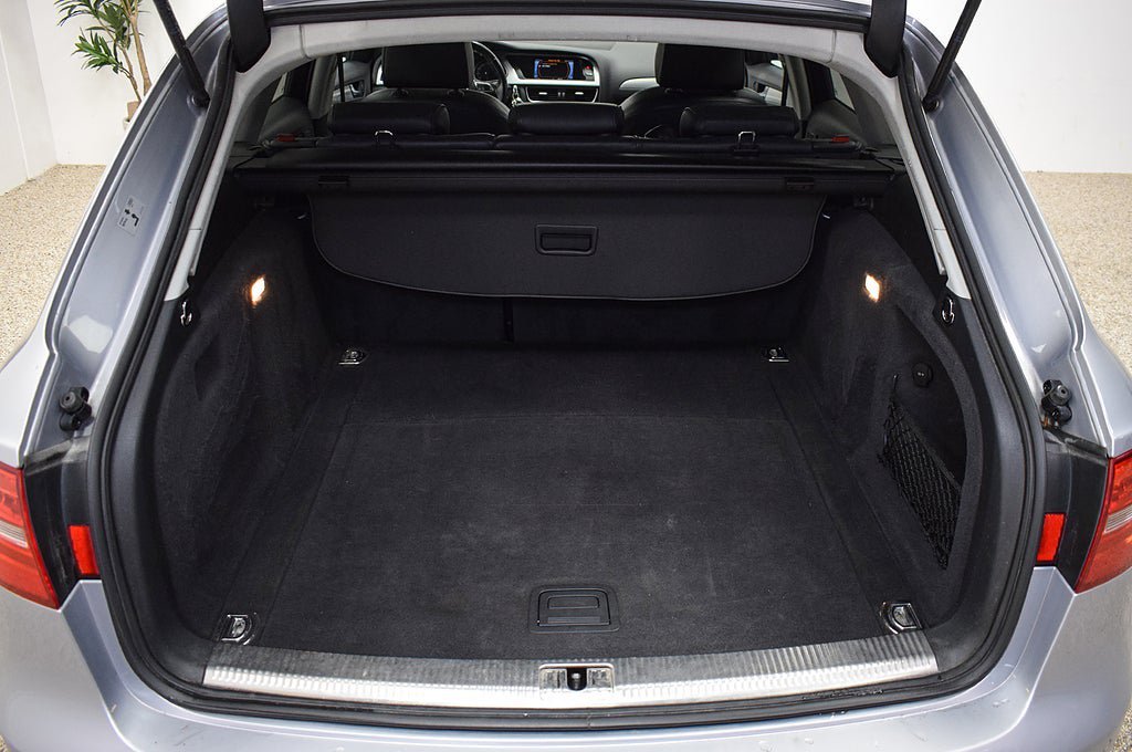 Vehicle Image 14
