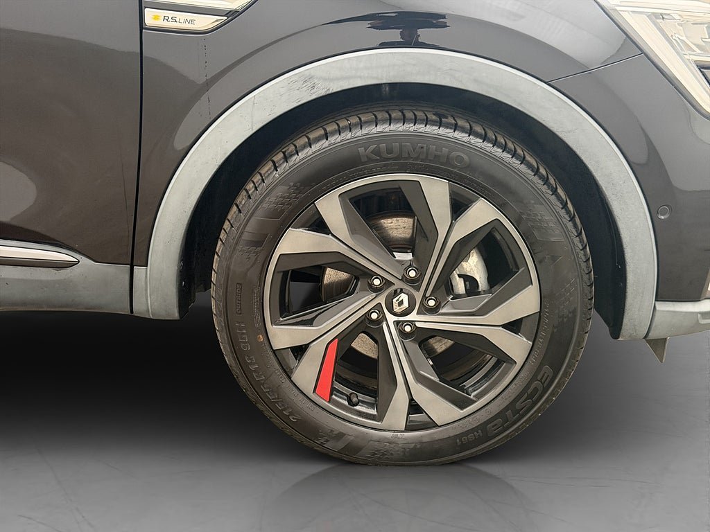 Vehicle Image 32