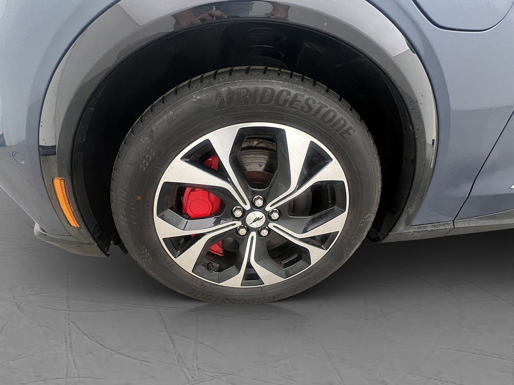 Vehicle Image 33