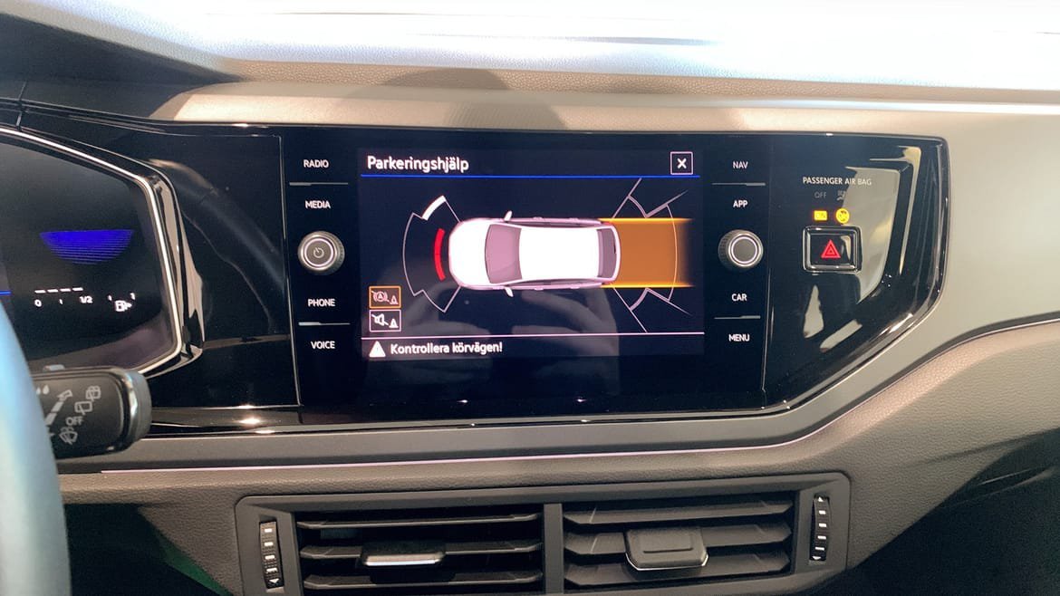 Vehicle Image 9