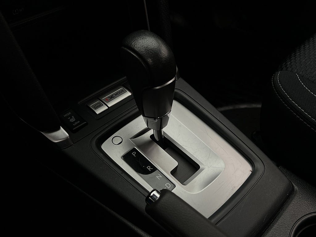 Vehicle Image 23