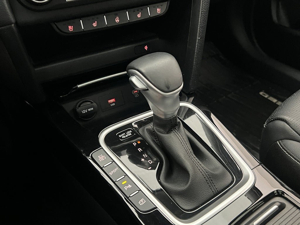 Vehicle Image 29