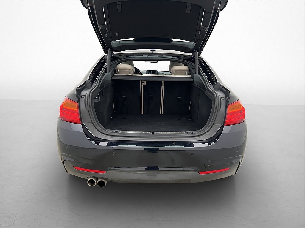 Vehicle Image 31