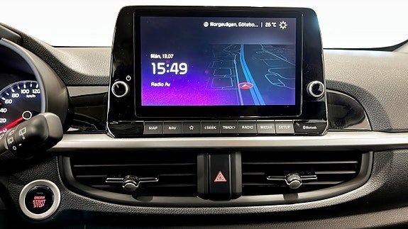 Vehicle Image 11