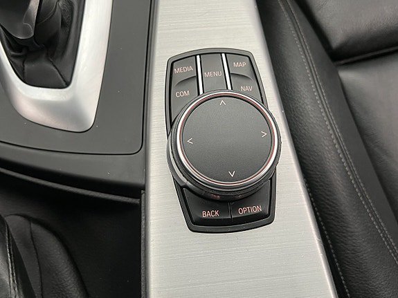 Vehicle Image 28