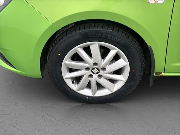 Vehicle Image 18