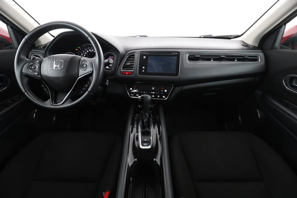 Vehicle Image 13