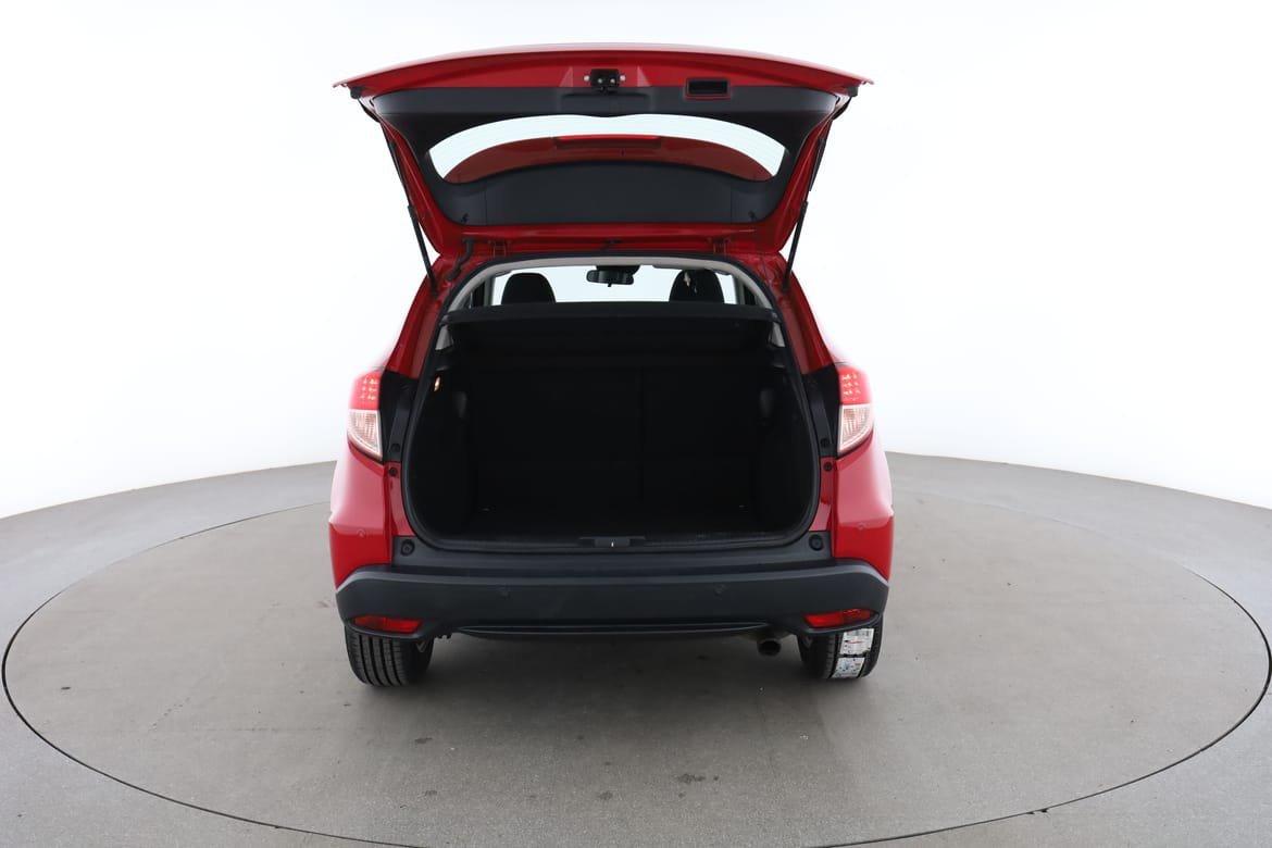 Vehicle Image 17