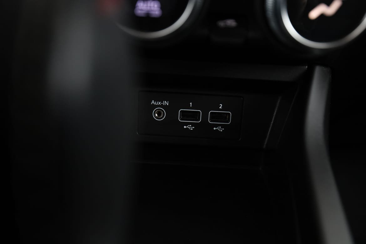 Vehicle Image 27