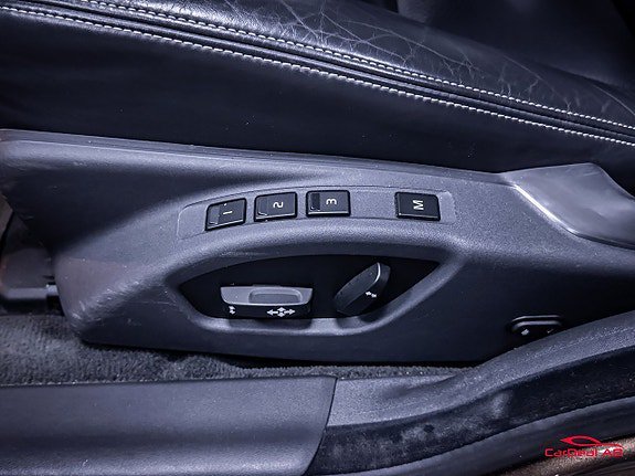 Vehicle Image 28