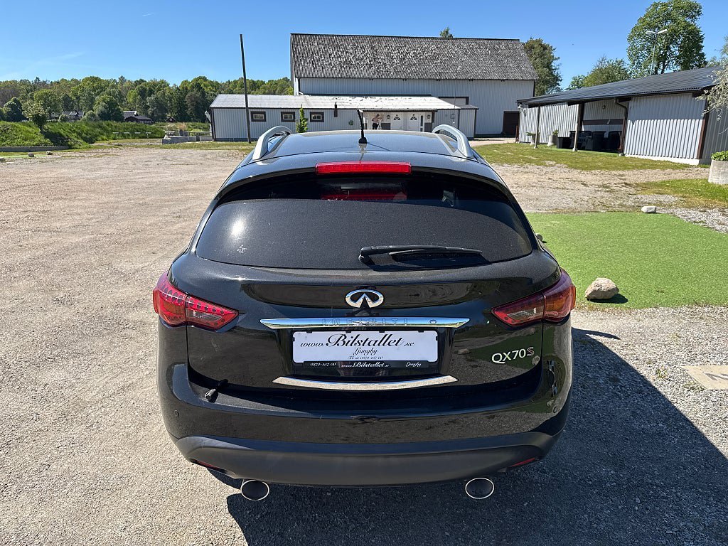 Vehicle Image 27