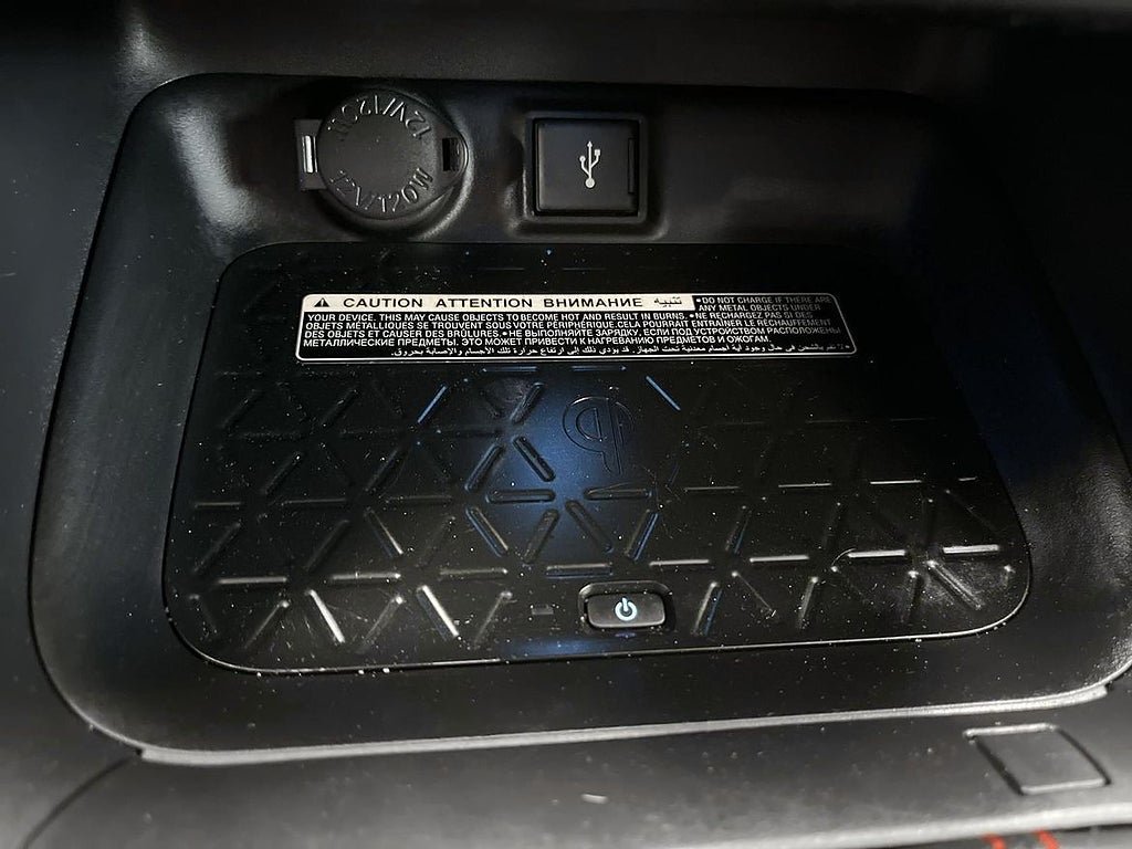 Vehicle Image 21