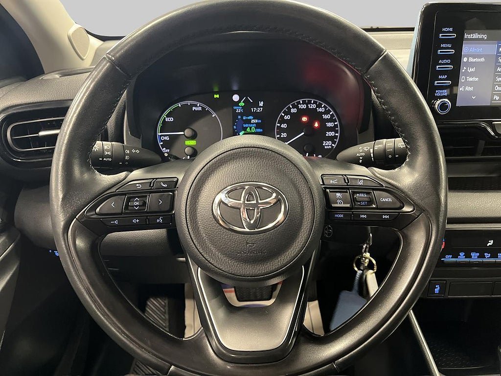 Vehicle Image 21