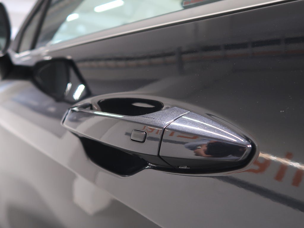 Vehicle Image 36