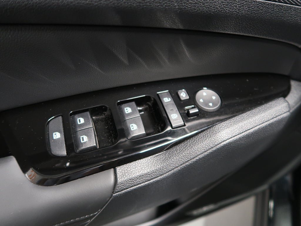 Vehicle Image 39