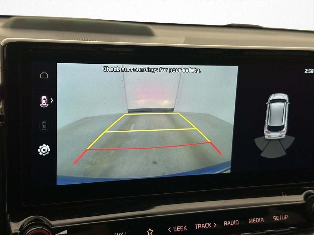 Vehicle Image 21