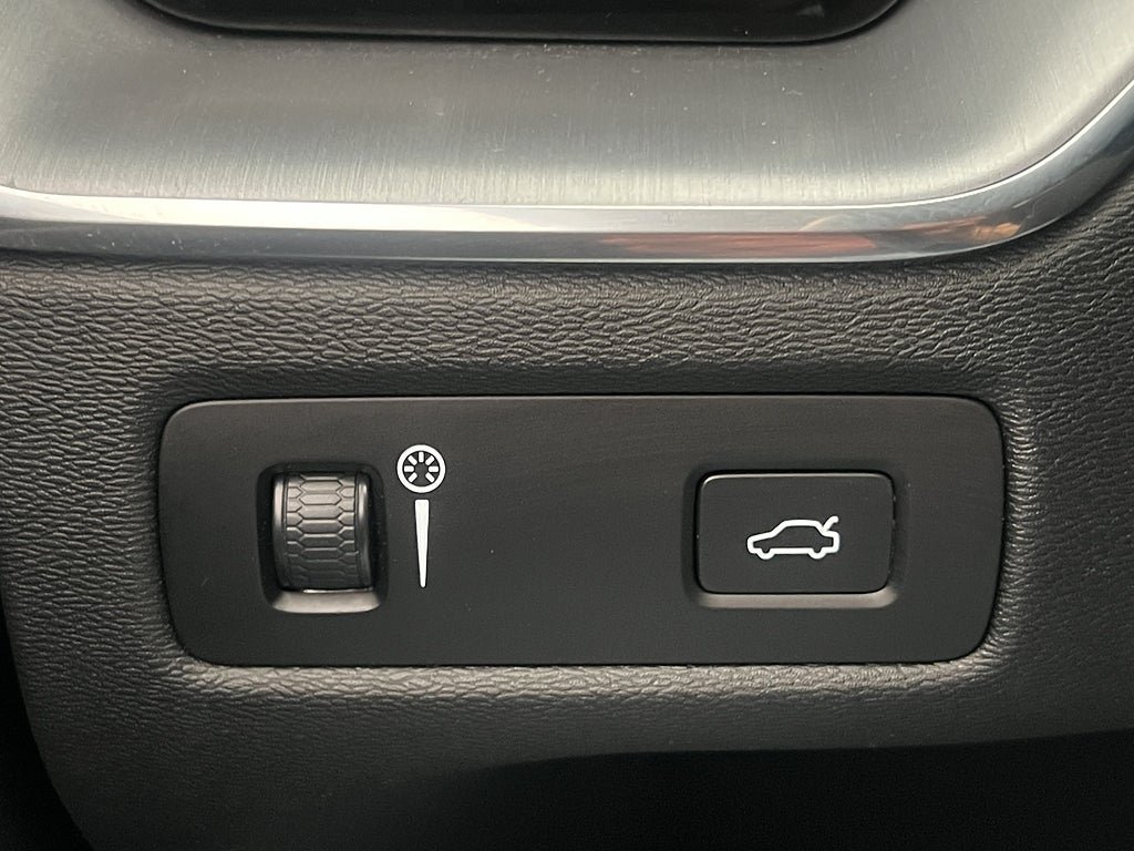 Vehicle Image 29