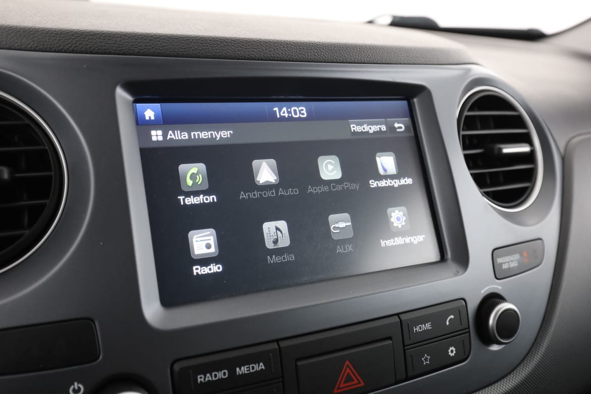 Vehicle Image 21