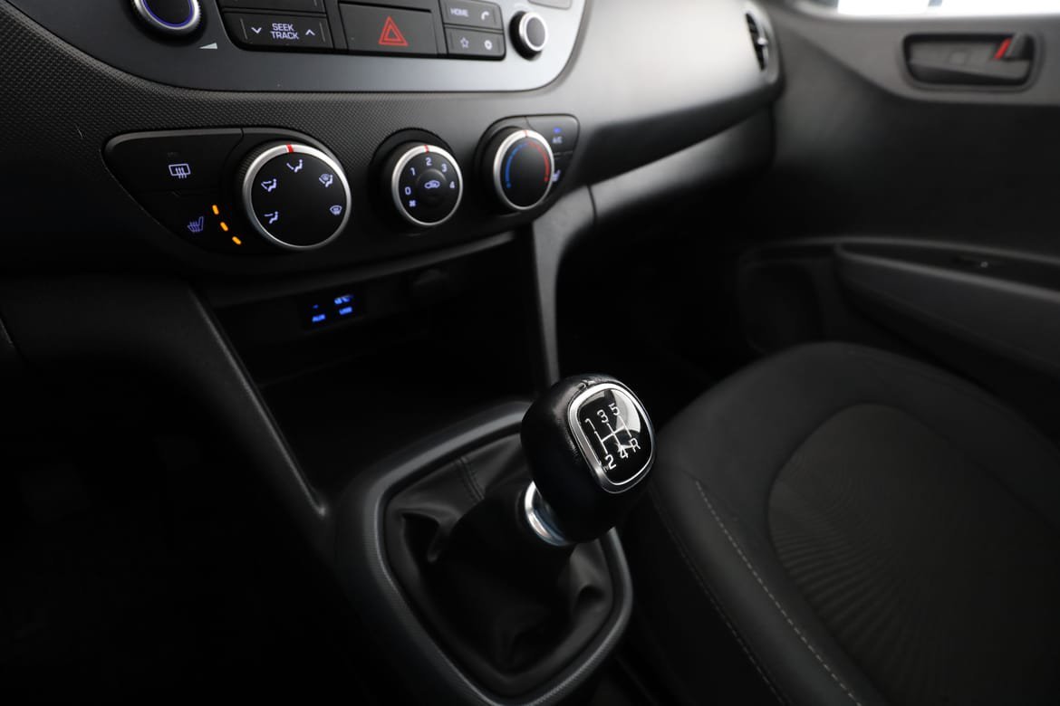 Vehicle Image 22