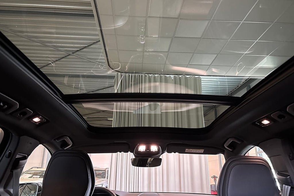 Vehicle Image 19
