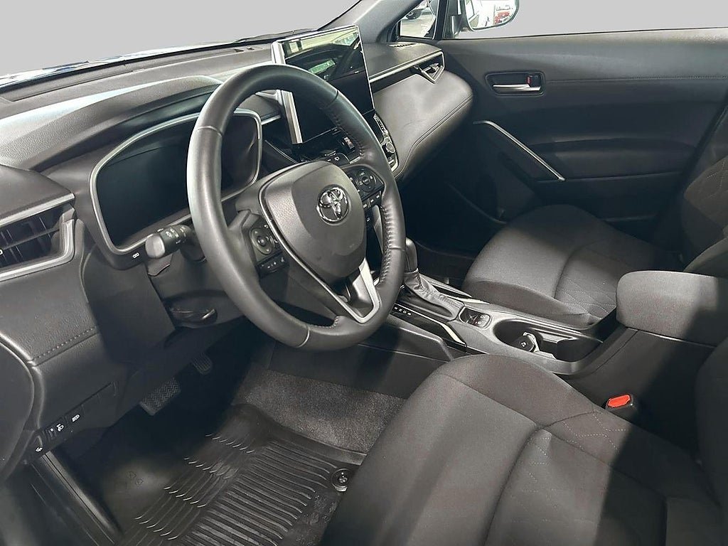 Vehicle Image 13