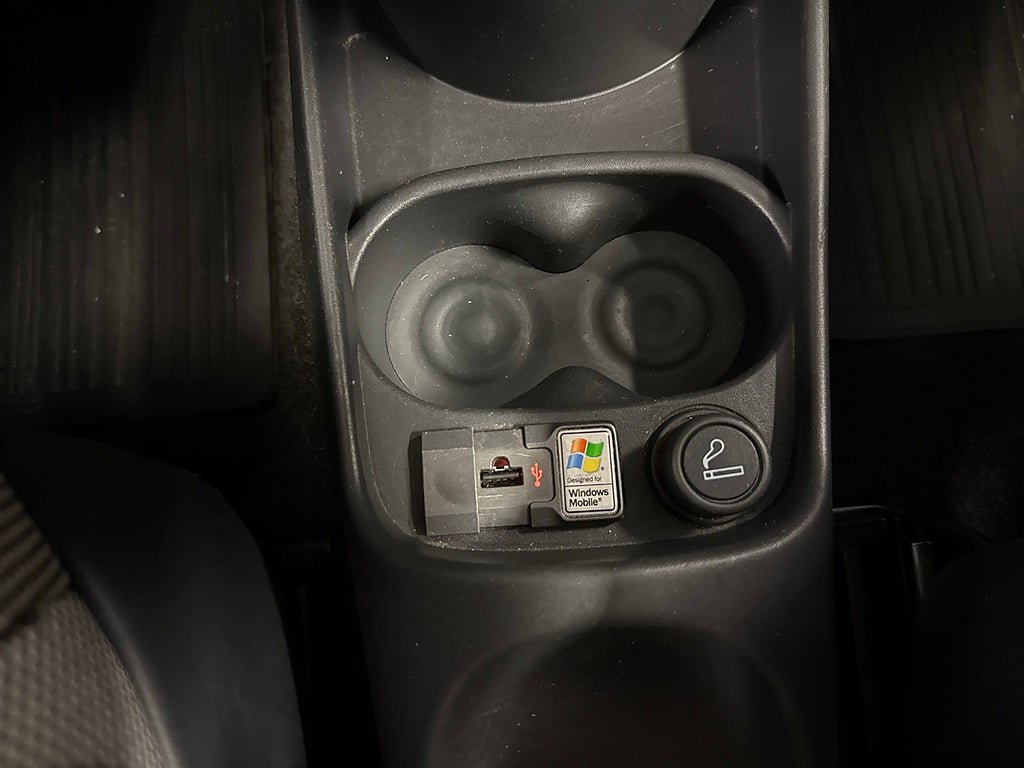 Vehicle Image 21