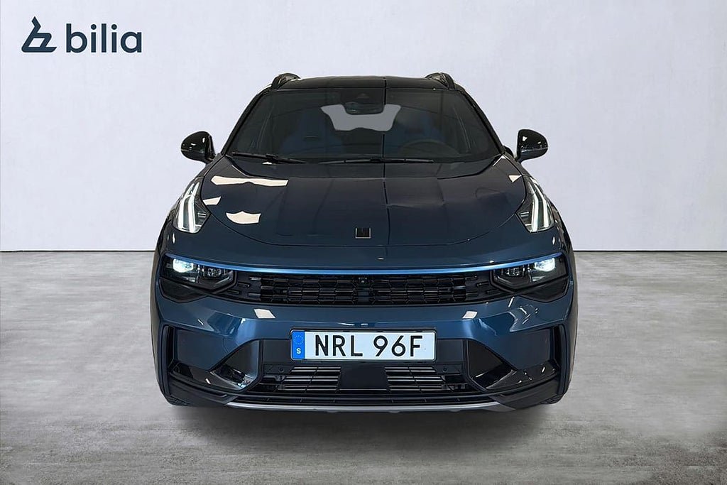 Vehicle Image 6