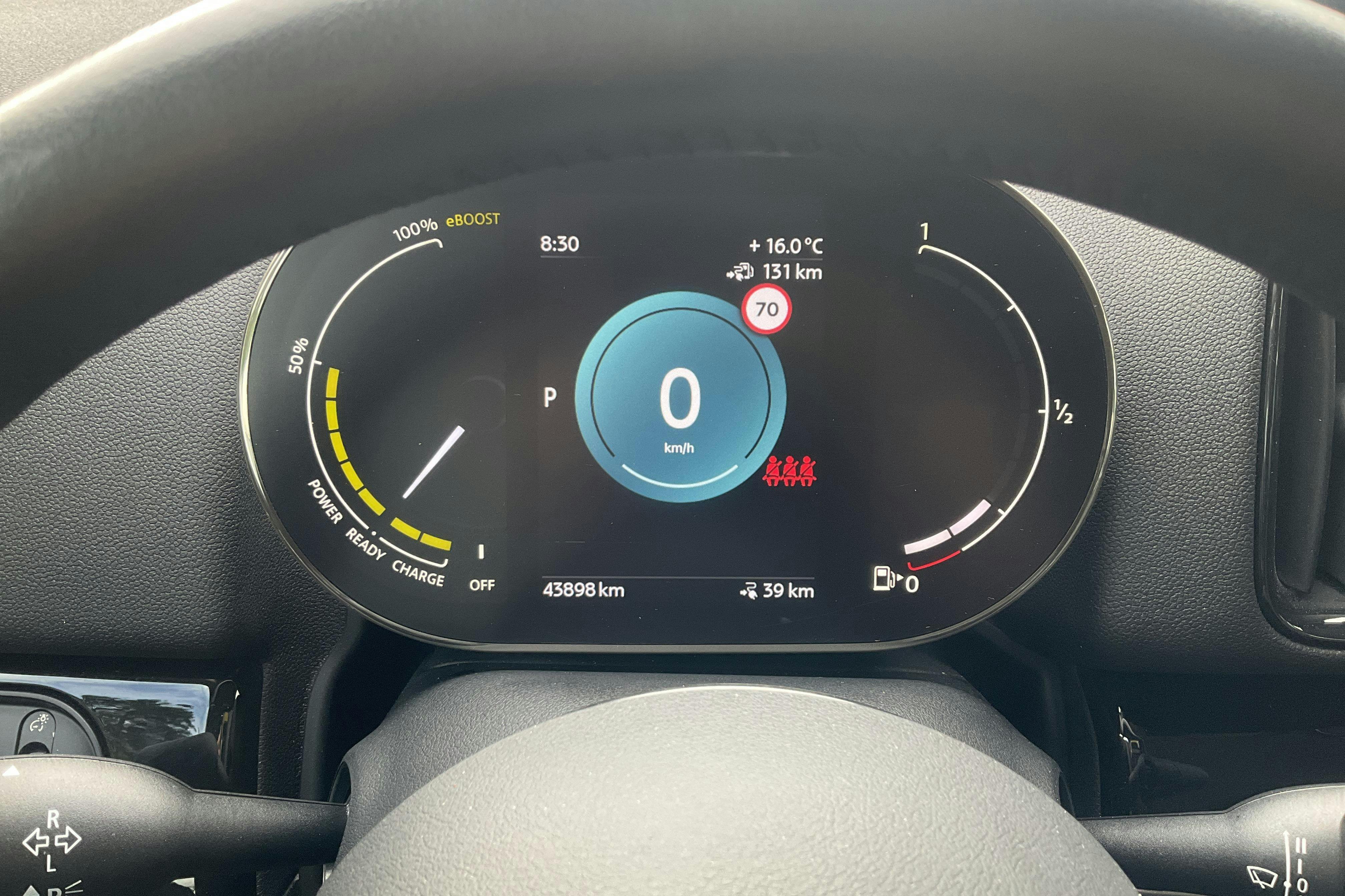 Vehicle Image 10