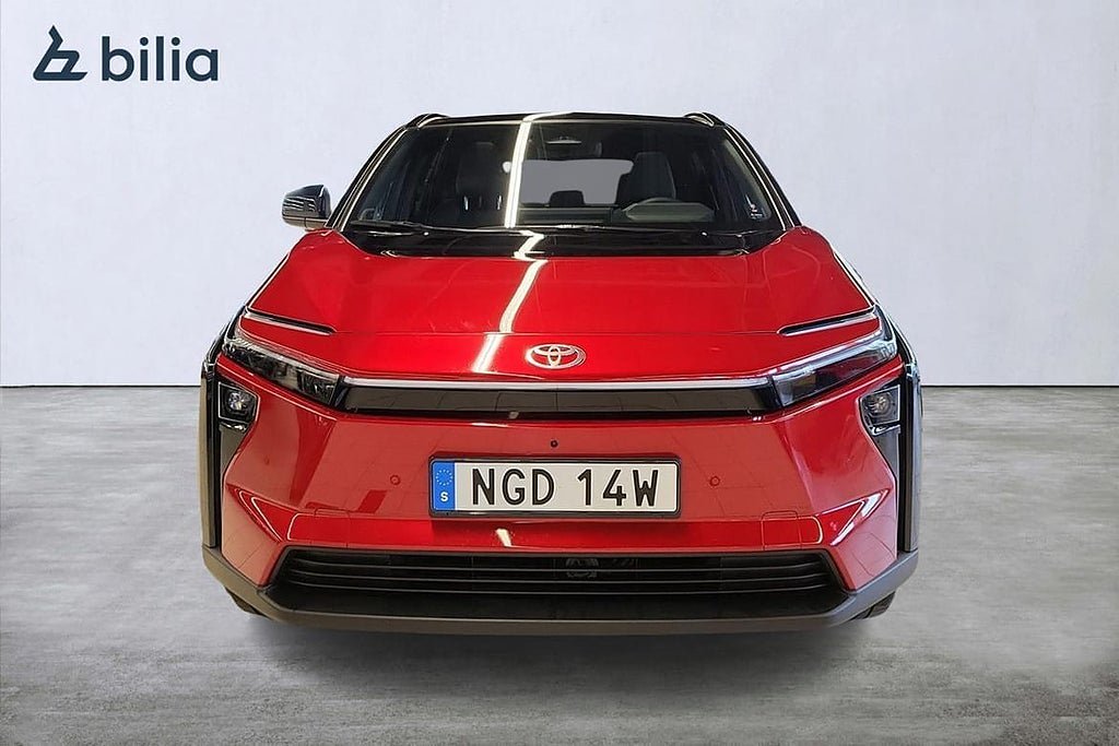 Vehicle Image 6