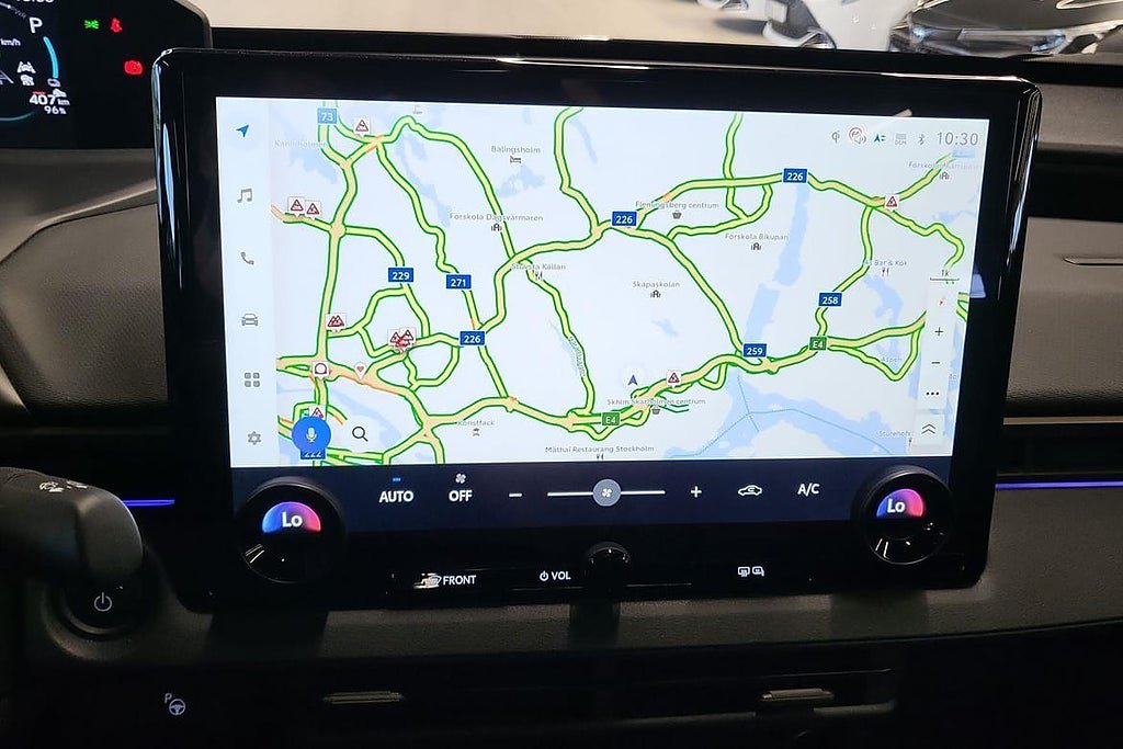 Vehicle Image 15