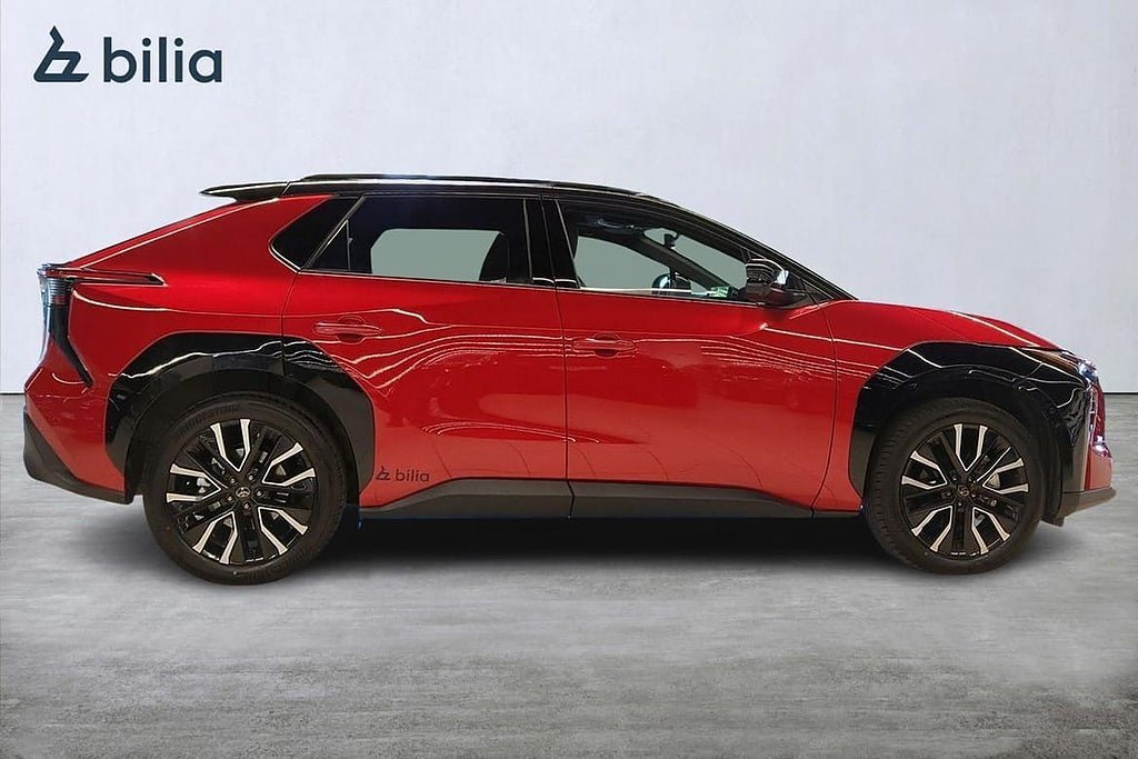 Vehicle Image 18