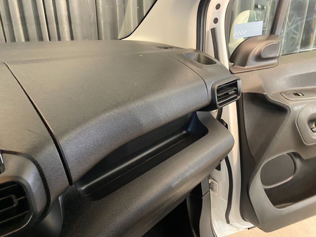 Vehicle Image 33