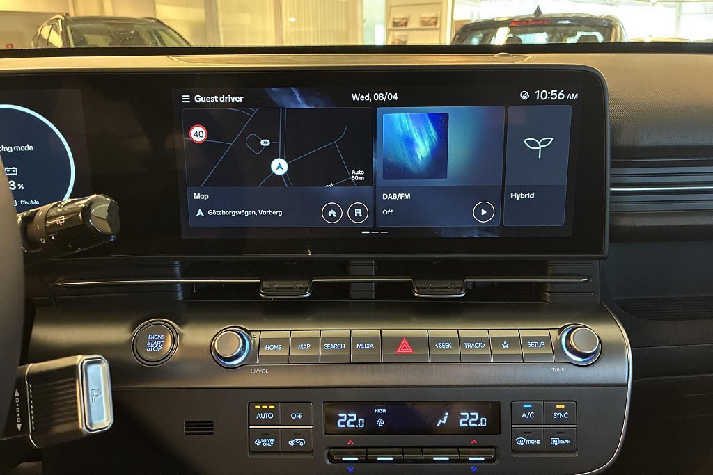 Vehicle Image 13