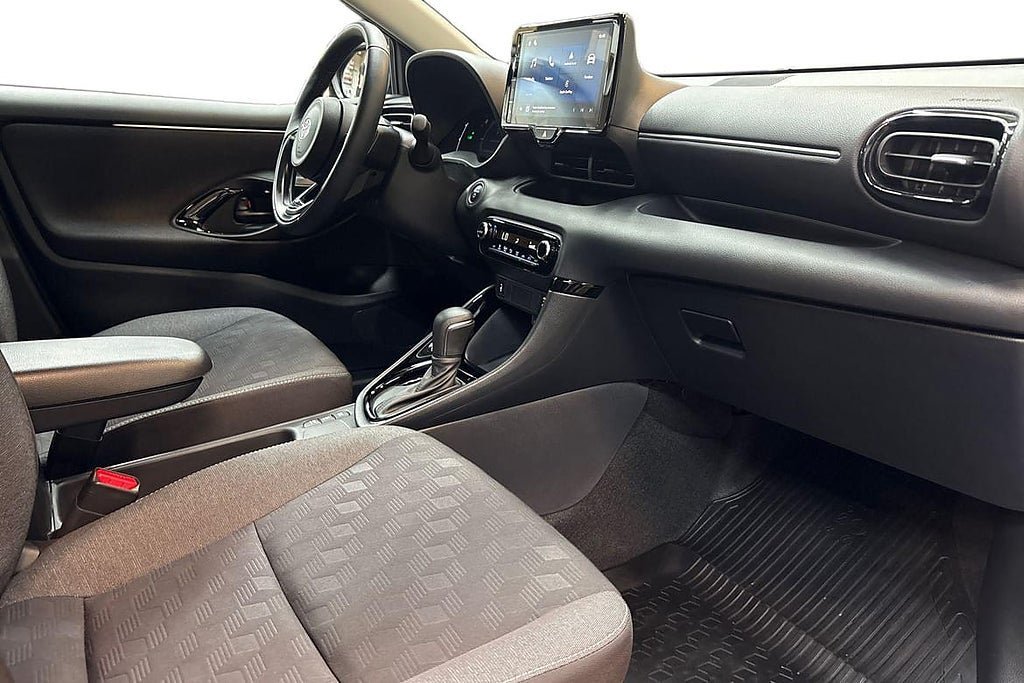 Vehicle Image 7