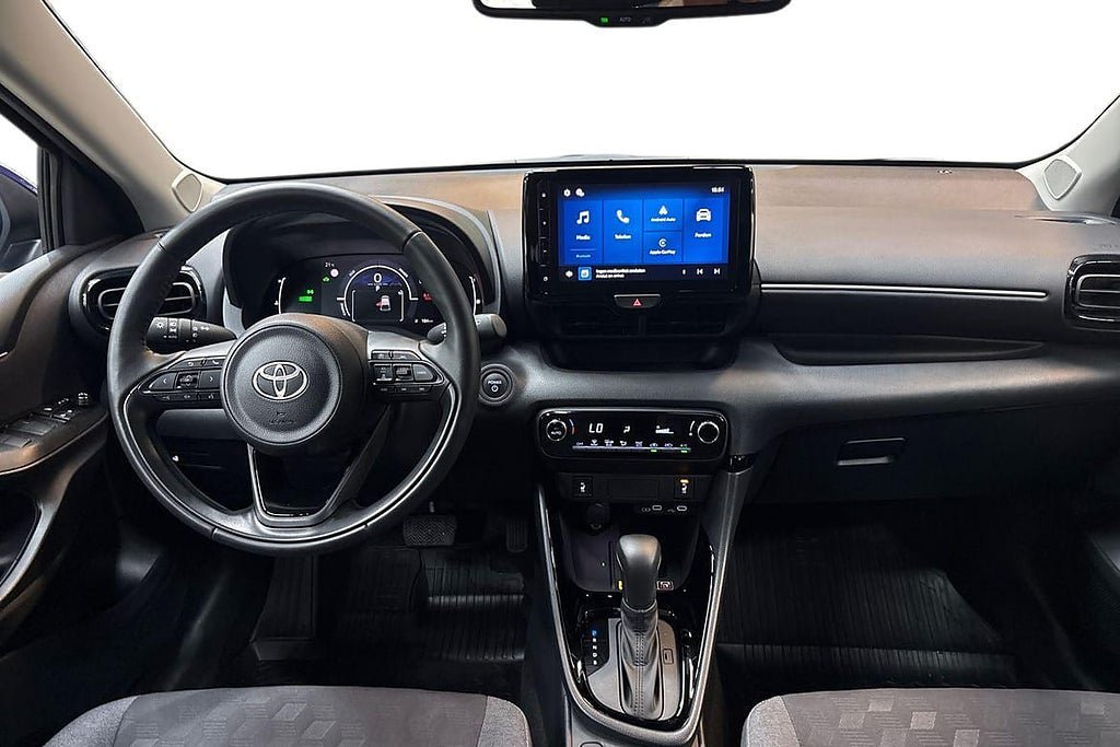 Vehicle Image 10