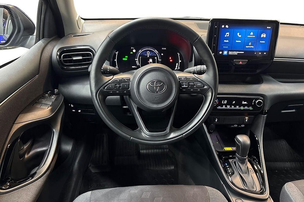 Vehicle Image 11
