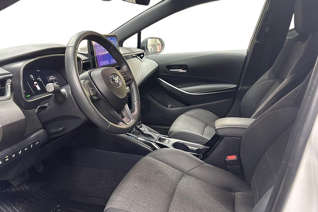 Vehicle Image 15