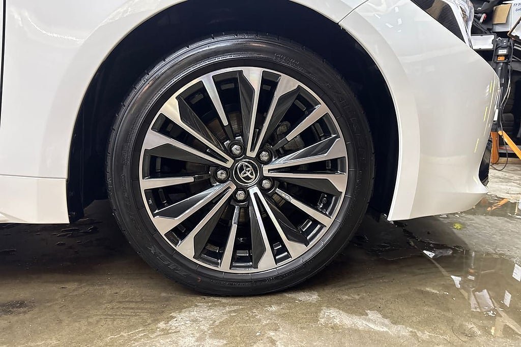 Vehicle Image 18